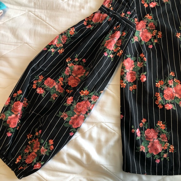 TOP - Picture 2 of 4